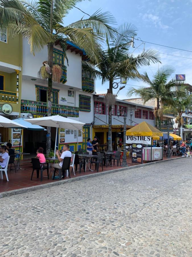 Hotel Las Guacamayas Guatapé Exteriér fotografie